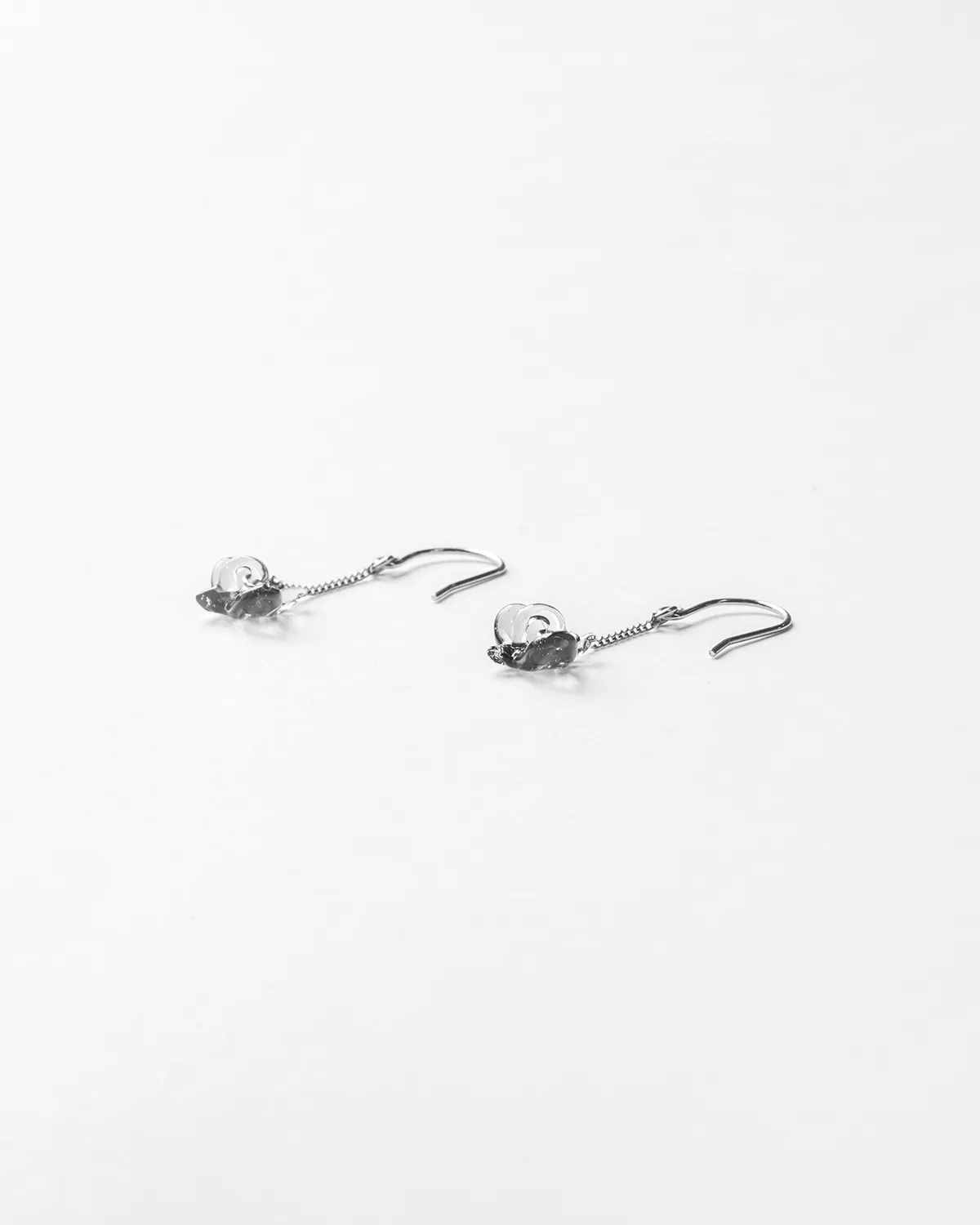 ピアス リンゴ2